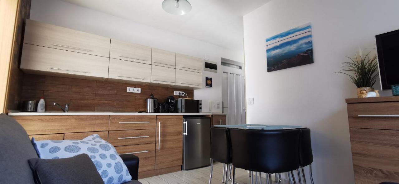 Vivi Wellness Apartman Apartment Siofok Exterior photo